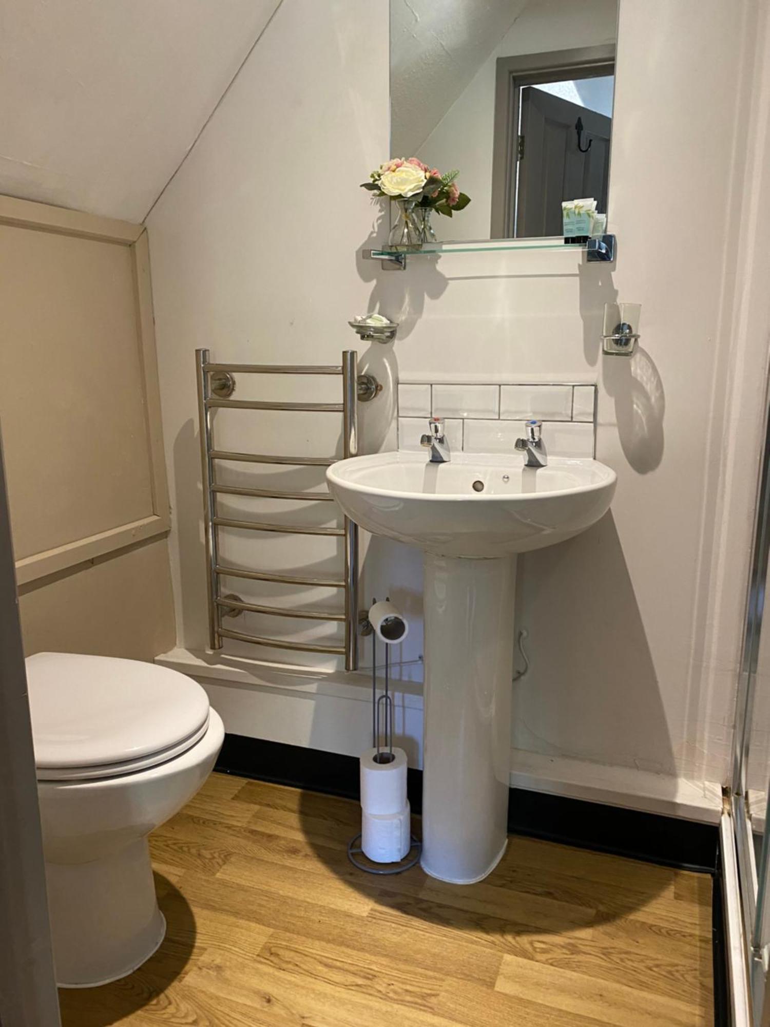 The Hollybush Inn And B&B Priors Marston Экстерьер фото