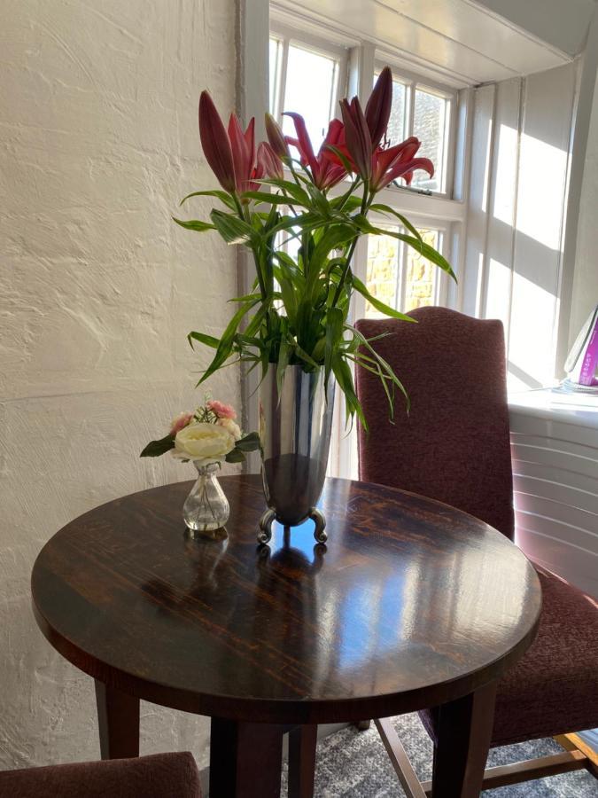 The Hollybush Inn And B&B Priors Marston Экстерьер фото