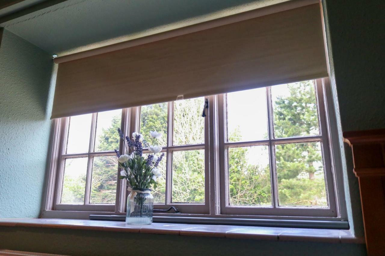 The Hollybush Inn And B&B Priors Marston Экстерьер фото
